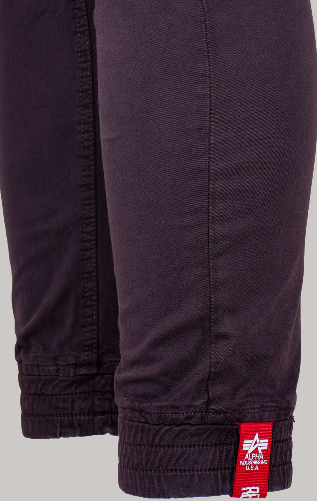Брюки джоггеры ALPHA INDUSTRIES COTTON TWILL  JOGGER plum 