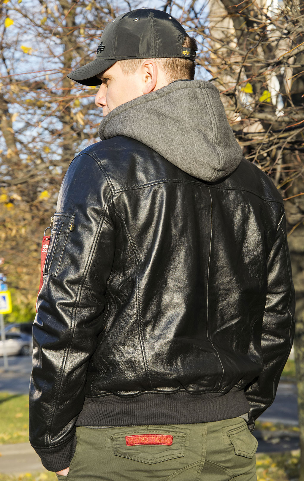 Куртка-бомбер лётная ALPHA INDUSTRIES D-Tec leather MA-1 кожа black 