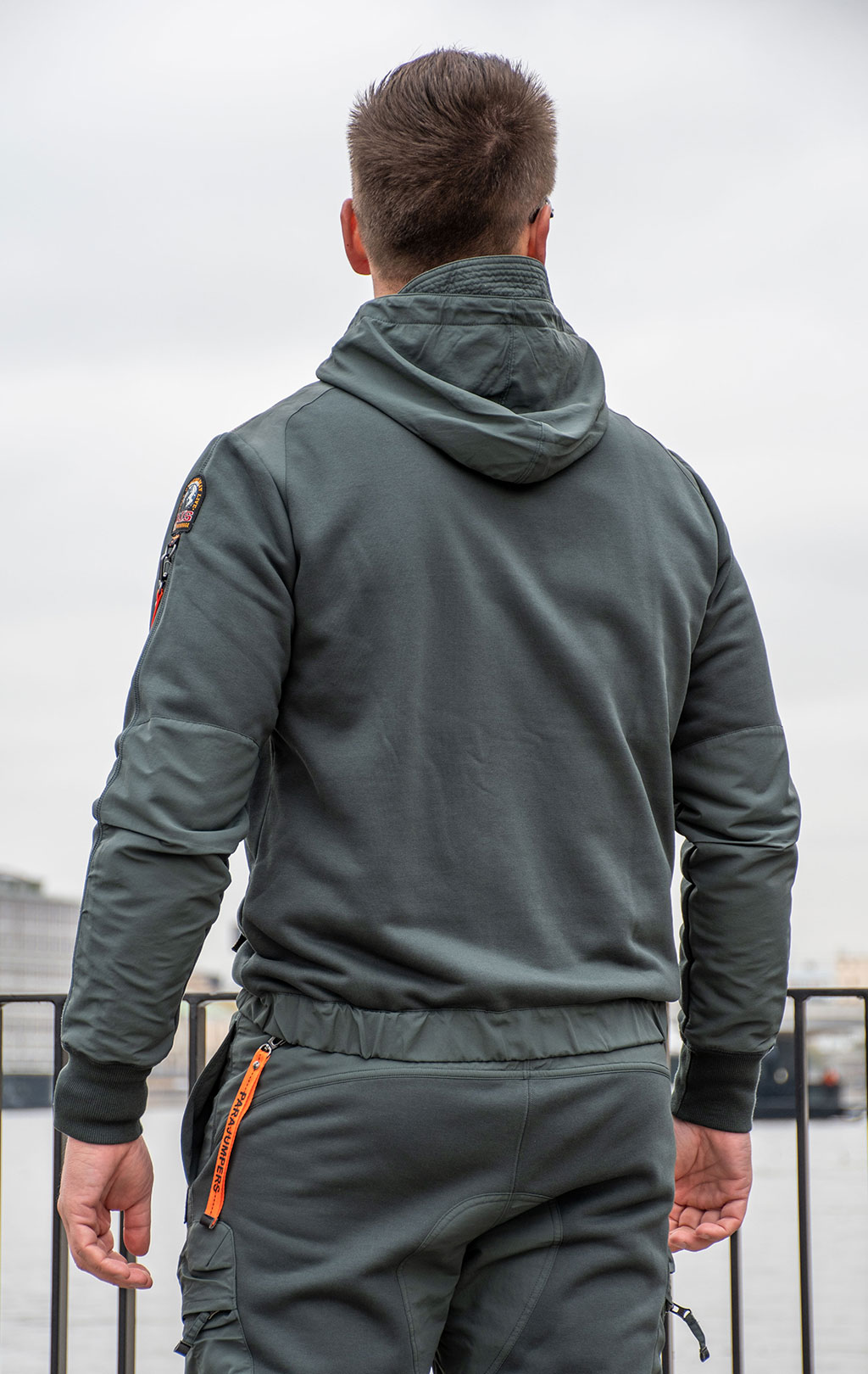 Толстовка с капюшоном PARAJUMPERS TRIDENT на молнии FW 24/25 green gables 