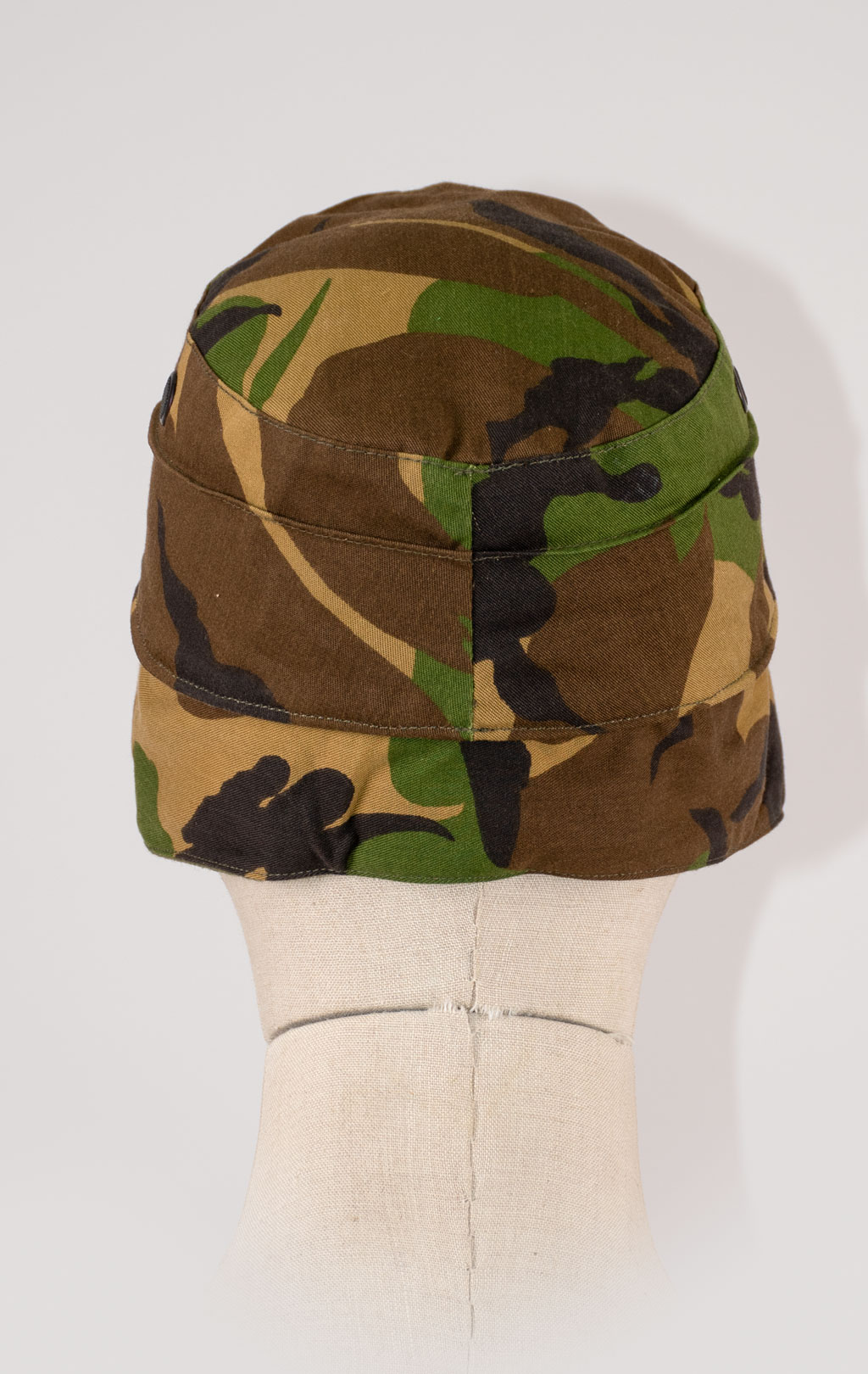 Кепка утеплённая EARFLAP dpm б/у Голландия