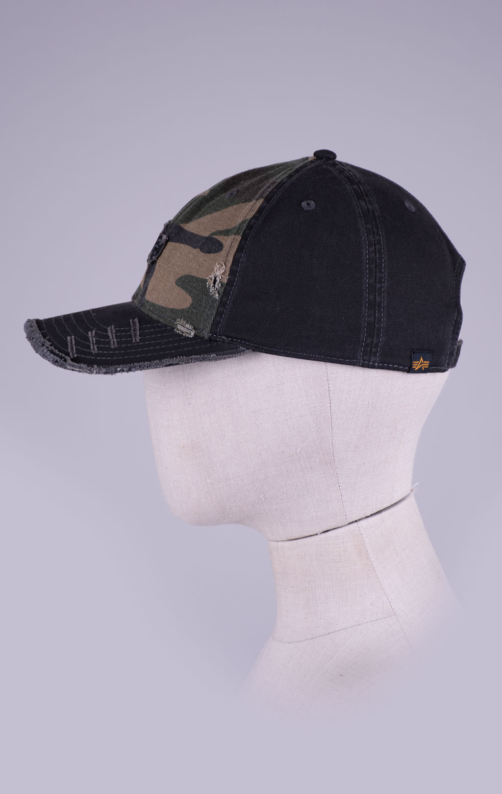 Бейсболка ALPHA INDUSTRIES DISTRESSED LOGO CAMO CAP woodland camo 65 