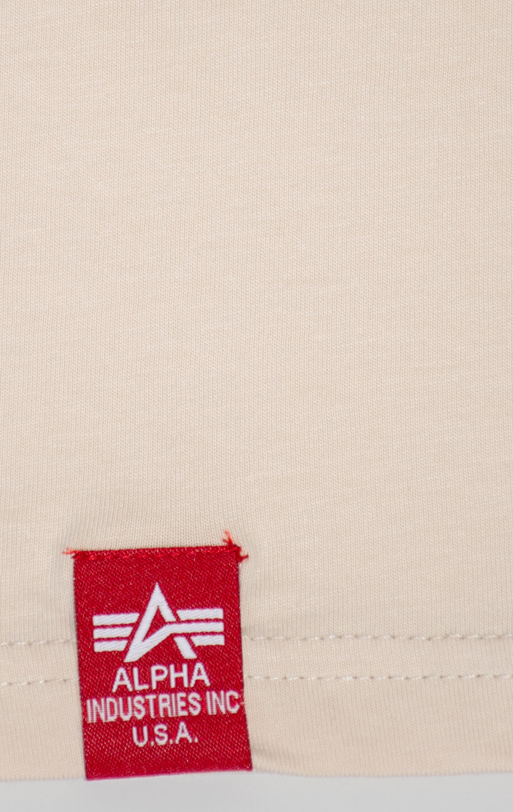 Футболка ALPHA INDUSTRIES ALPHA WORDING T jet stream white 