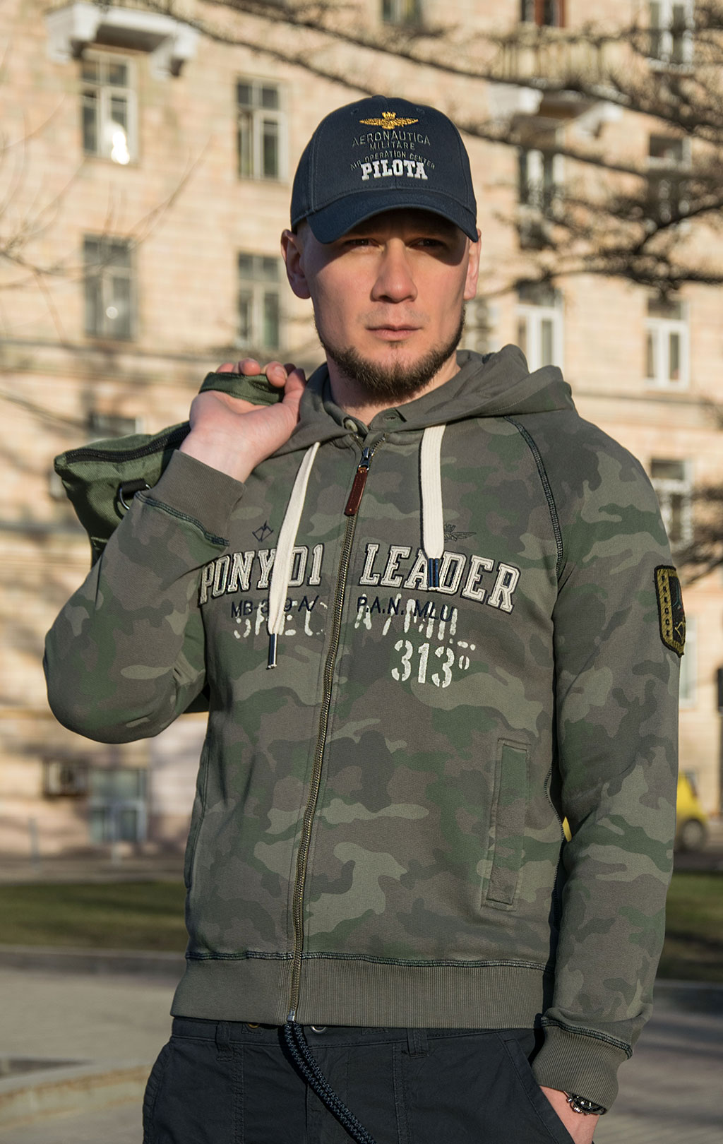 Толстовка с капюшоном AERONAUTICA MILITARE SS 23/IN camouflage pilot verde (FE 1757) 