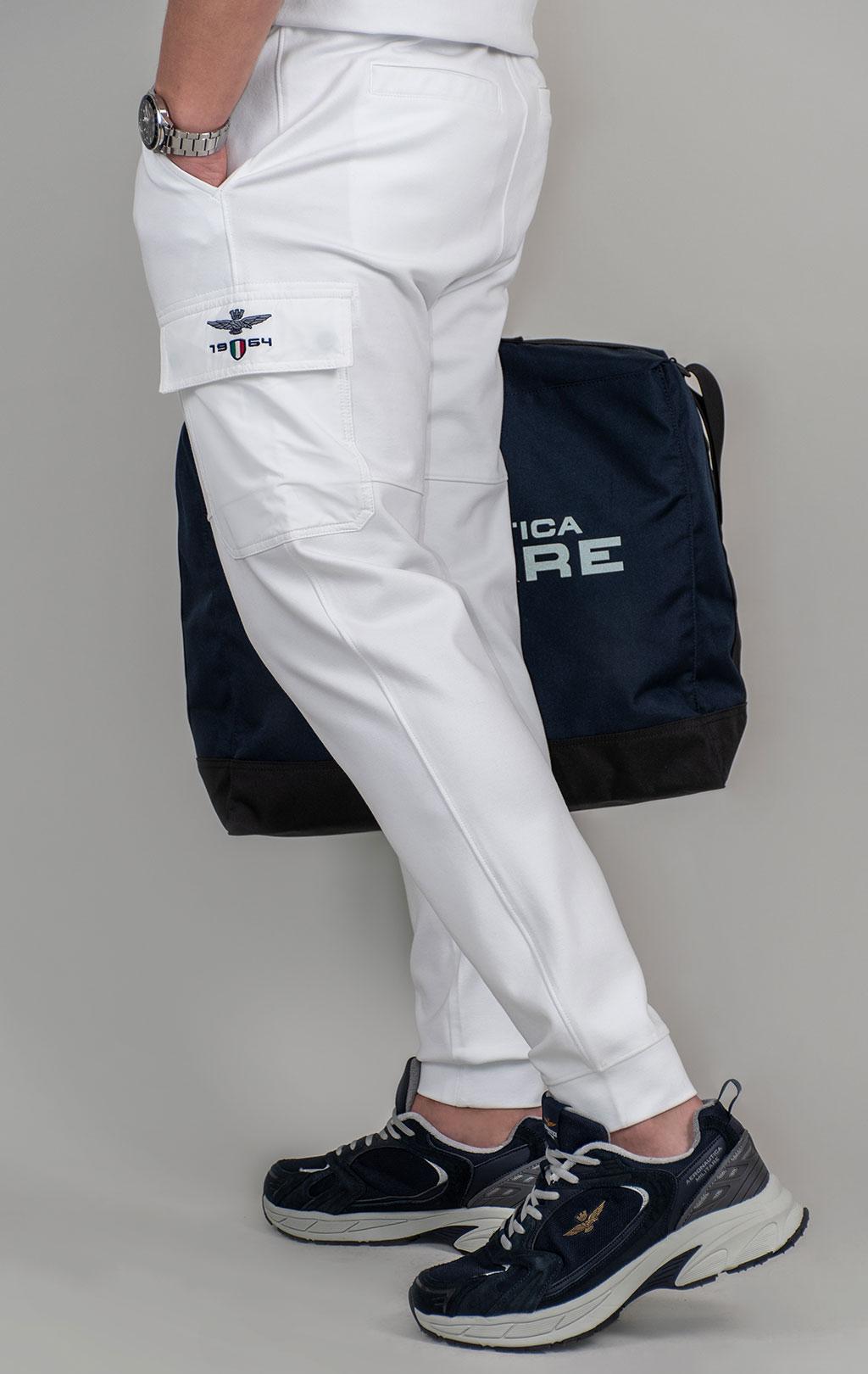 Брюки спортивные AERONAUTICA MILITARE SS 25/BD off white (PF 964) 