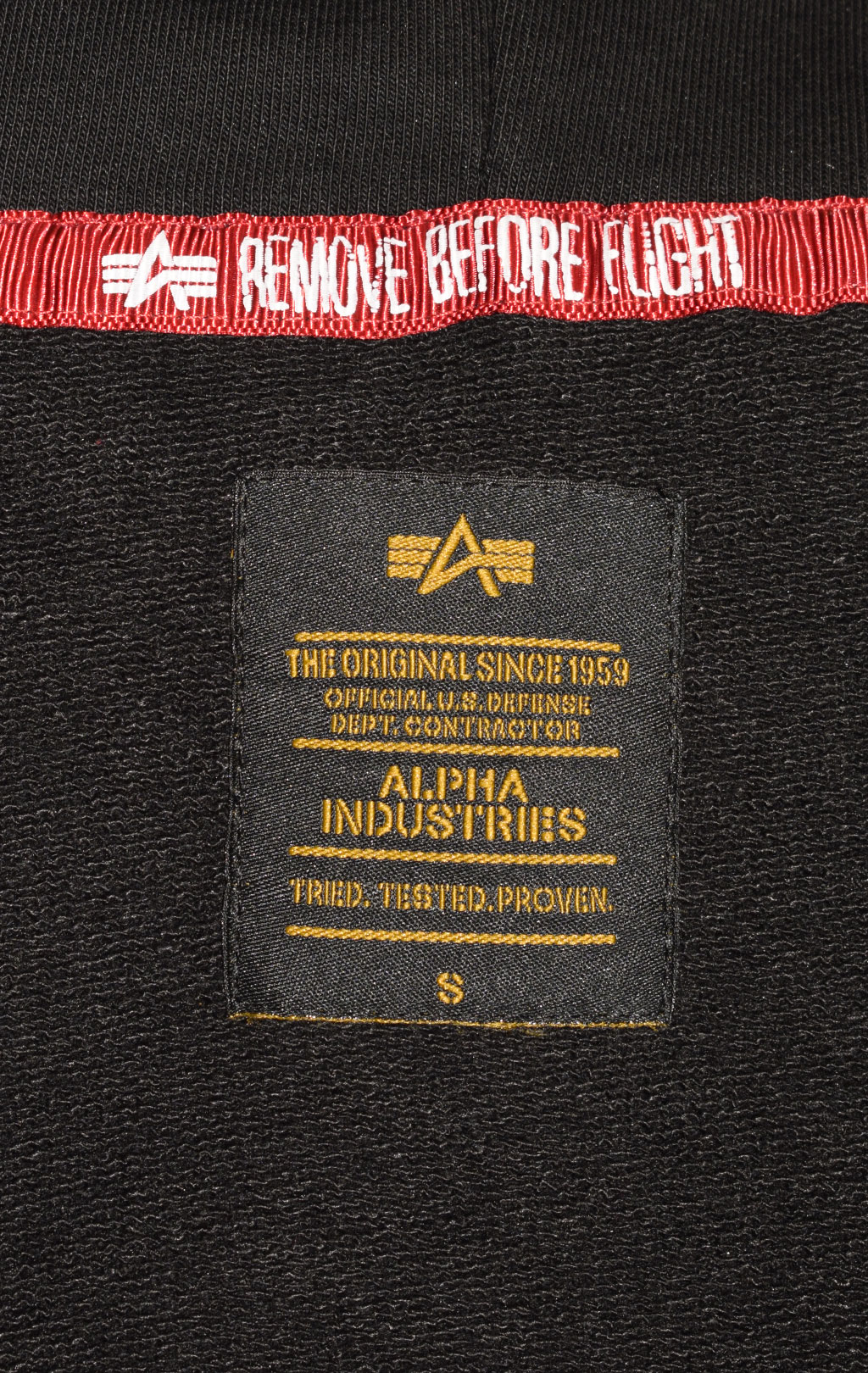 Женская толстовка ALPHA INDUSTRIES NEW BASIC HOODY HOL. PRINT black/gold crystal 