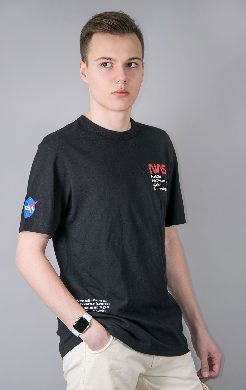 Футболка ALPHA INDUSTRIES NASA WORM LOGO TEE плотная SS 23 black 