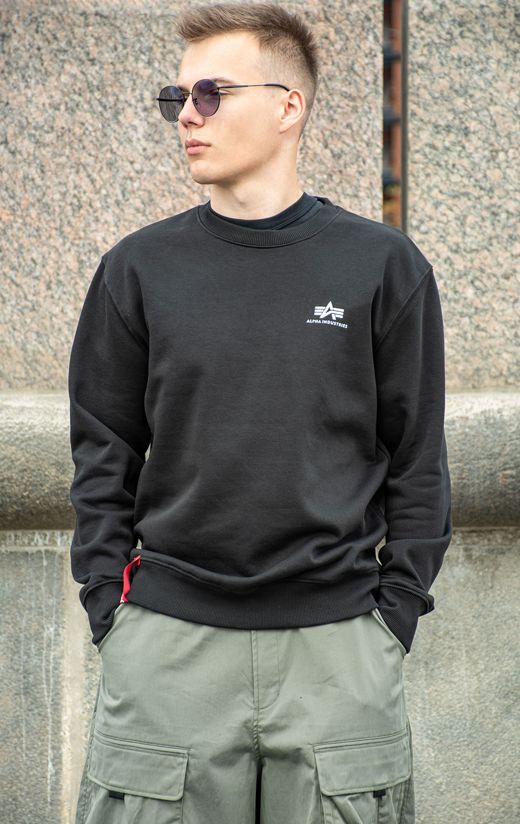 Свитшот ALPHA INDUSTRIES BASIC SWEATER SMALL LOGO black 
