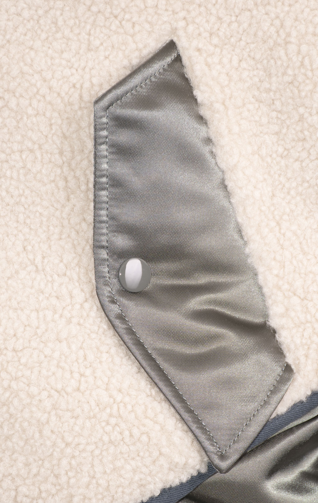 Женская куртка-пилот ALPHA INDUSTRIES SHERPA HYBRID B-15 FW 24/25 field grey 