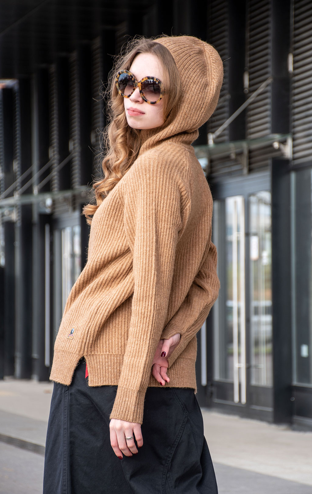 Женский свитер с капюшоном PARAJUMPERS TORY FW 24/25 camel 