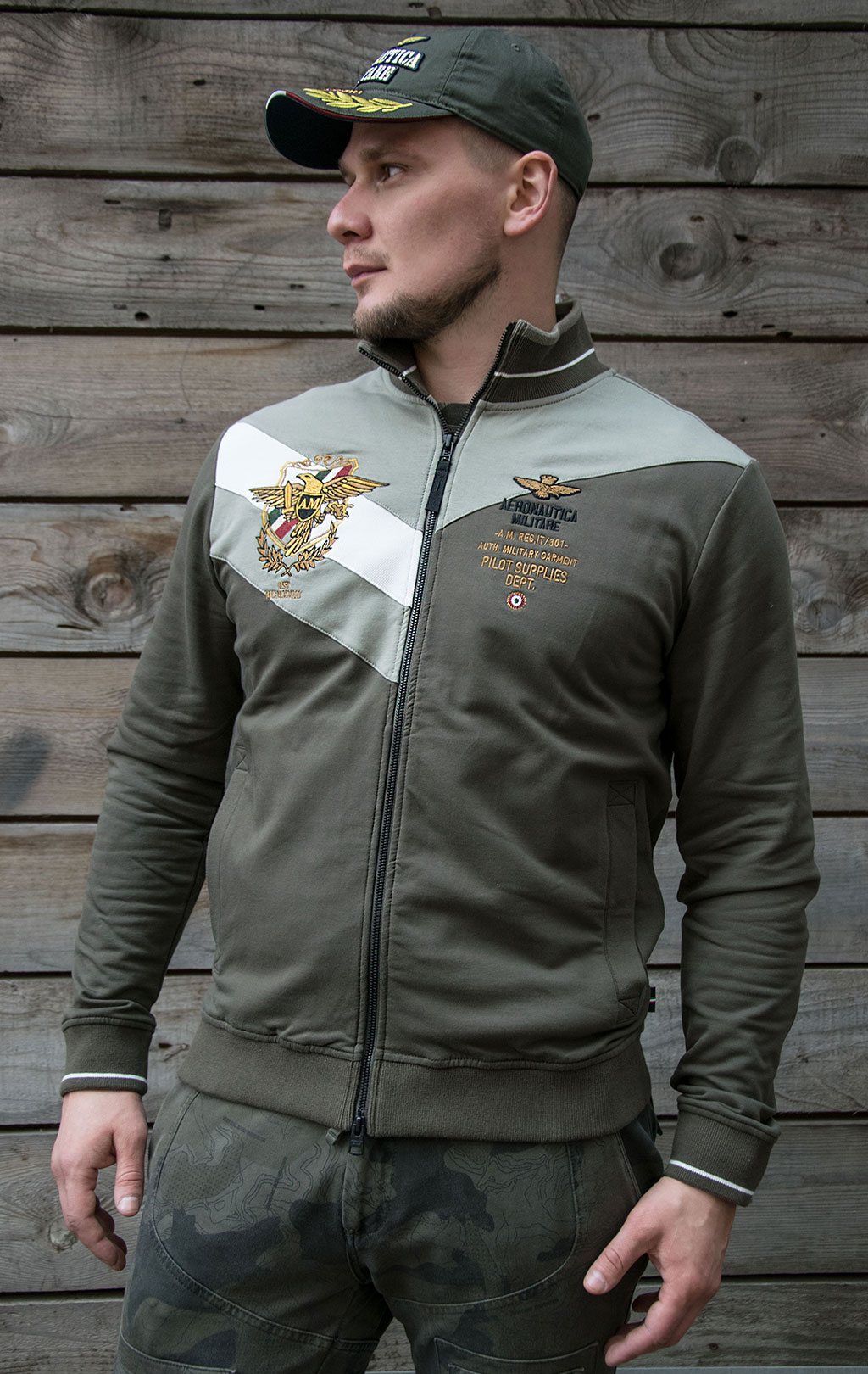 Олимпийка AERONAUTICA MILITARE FW 20/21/TR verde chiaro/verde scuro (FE 1527) 