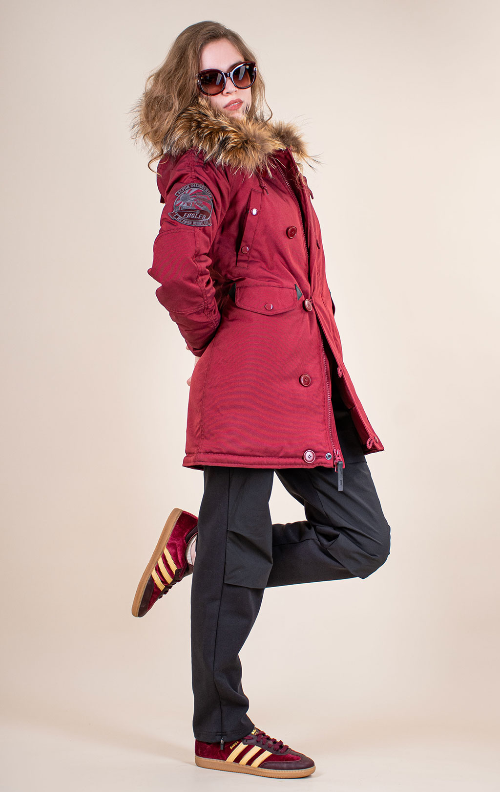 Женская аляска ALPHA INDUSTRIES EXPLORER натур. мех burgundy 