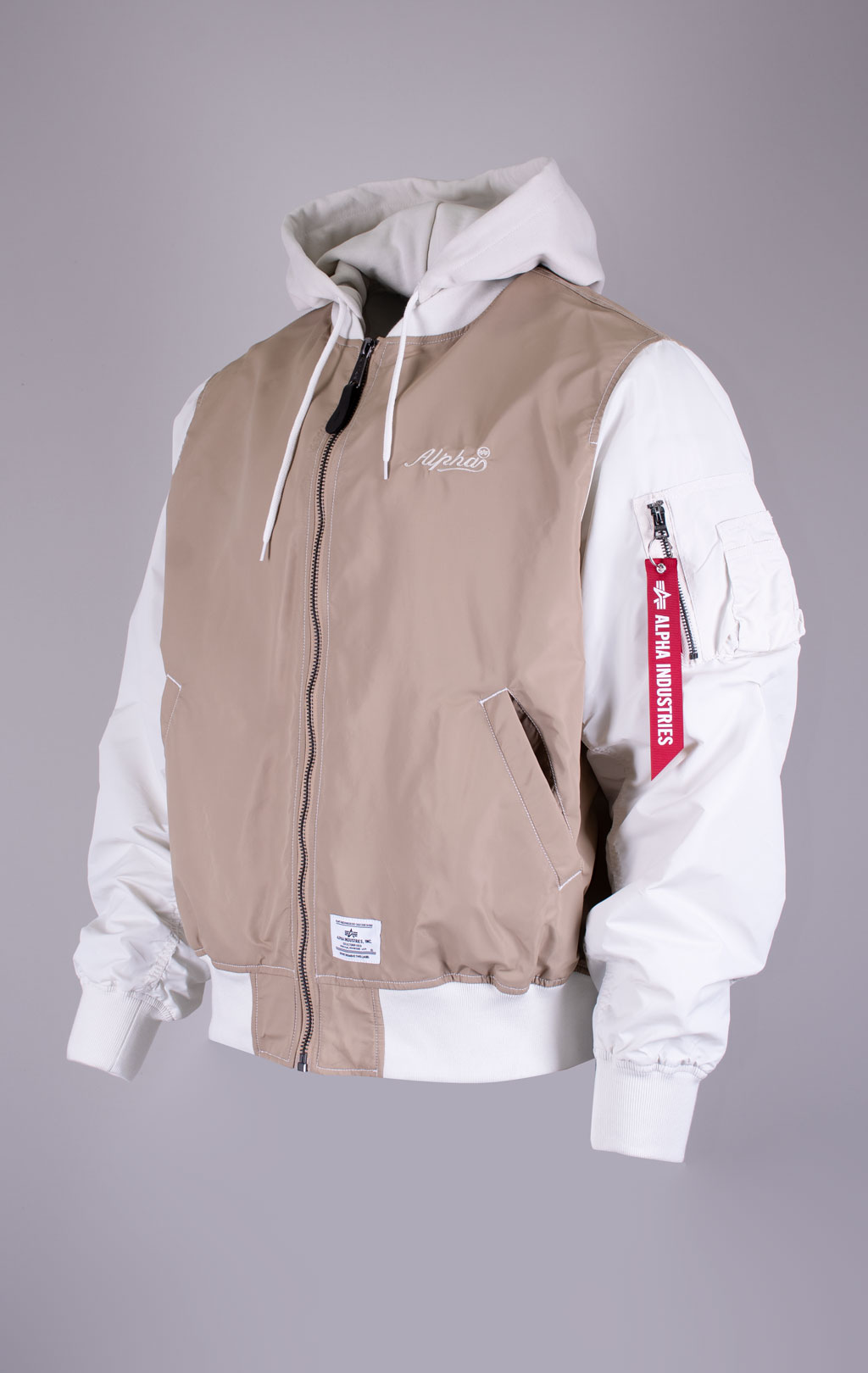 Бомбер-ветровка ALPHA INDUSTRIES L-2B RELAXED VARSITY FLIGHT JACKET SS 26 dust khaki 