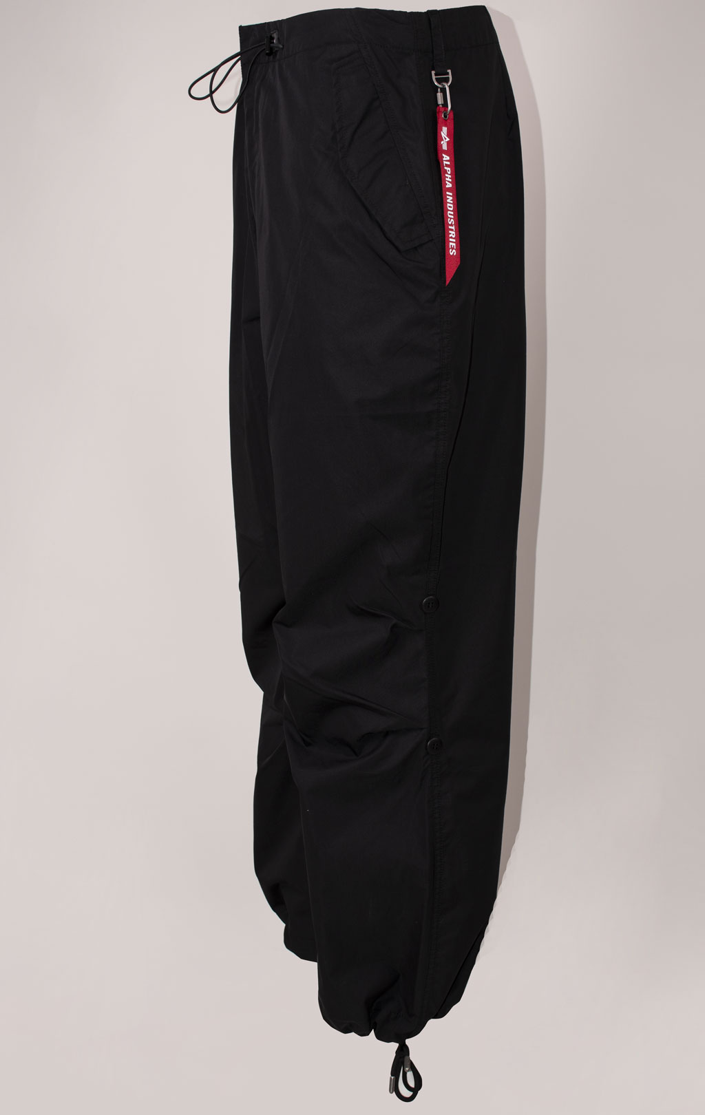 Брюки-карго парашюты ALPHA INDUSTRIES PARACHUTE PANTS SS 24 m black 