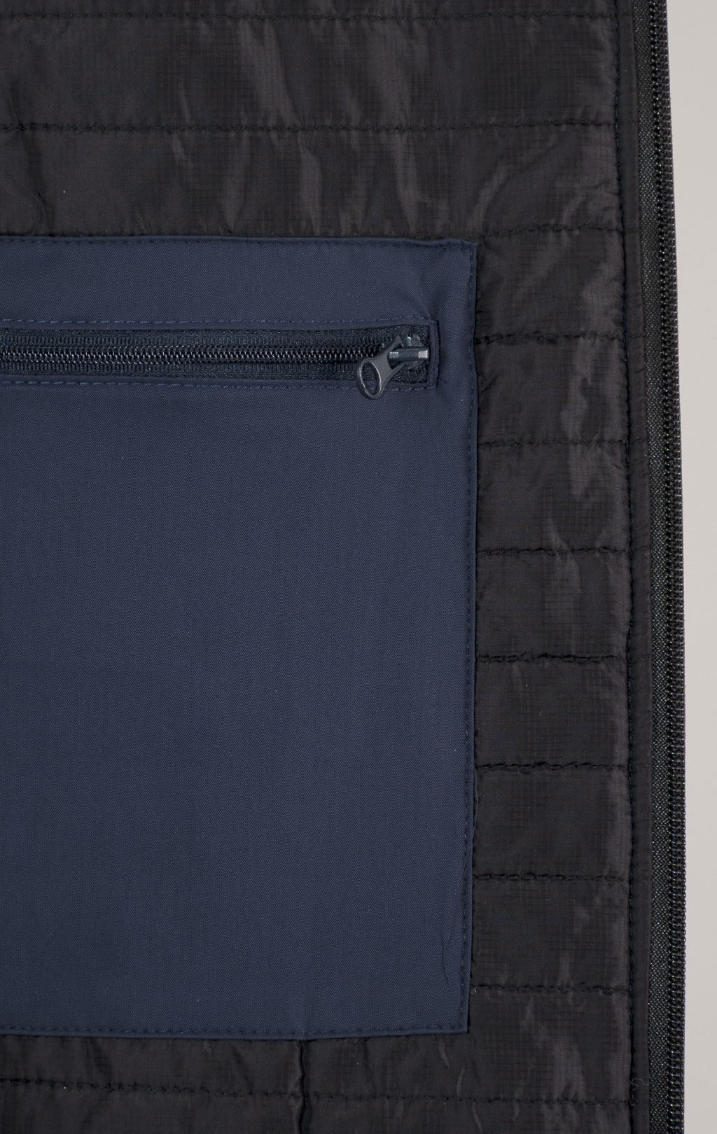 Ветровка AERONAUTICA MILITARE SS 25 m/BD blue navy (AB 2205) 