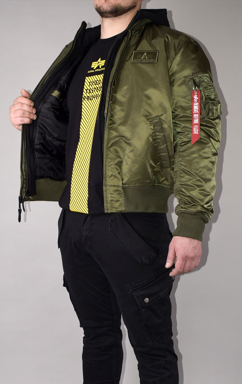 Куртка-бомбер лётная ALPHA INDUSTRIES D-Tec MA-1 dark green/black 