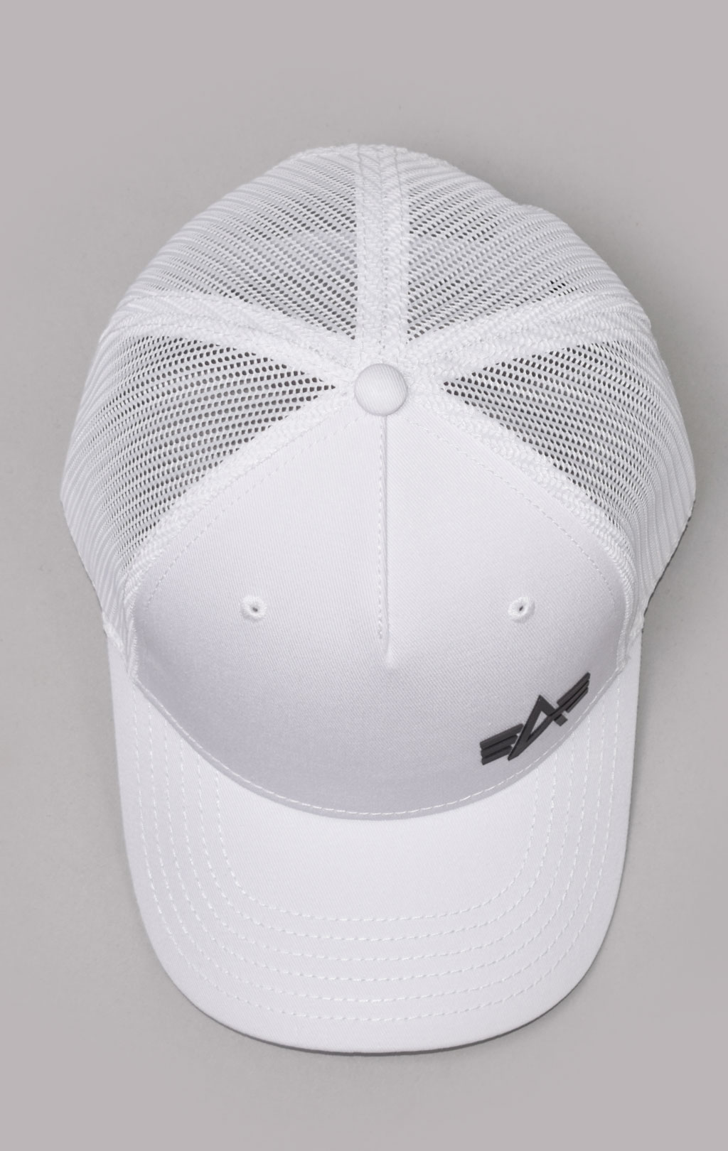 Бейсболка ALPHA INDUSTRIES TRUCKER CAP SMALL LOGO white 