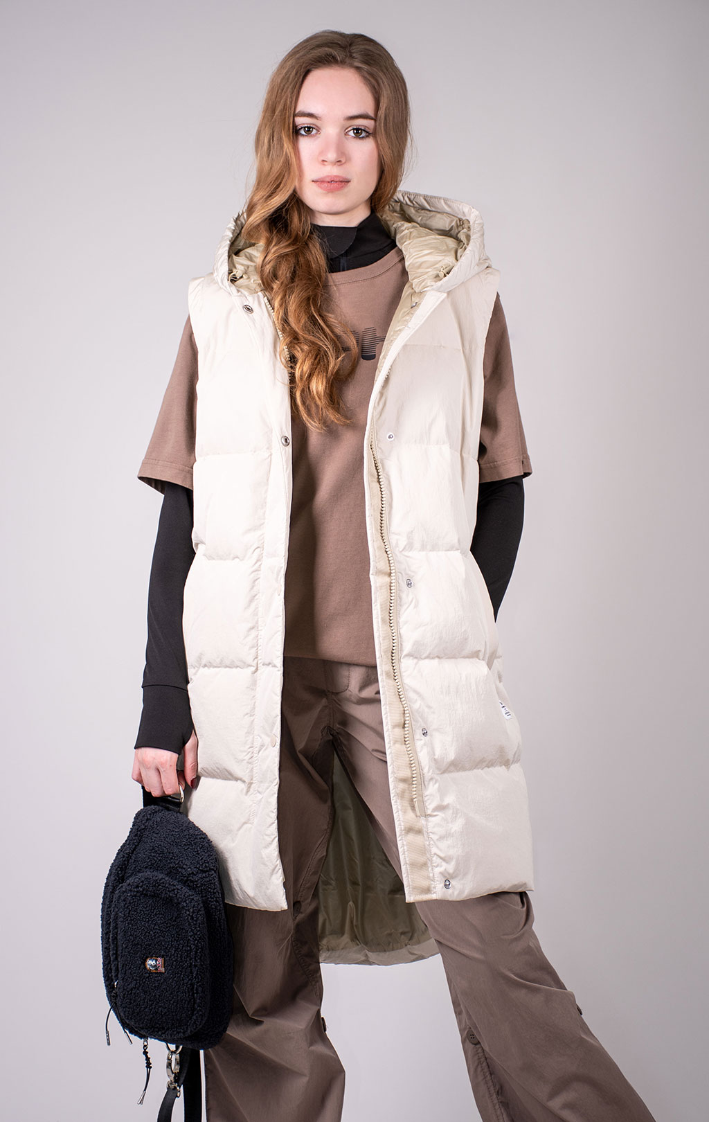 Женская куртка ALPHA INDUSTRIES SIERRA CONVERTIBLE JACKET FW 24/25 limestone 