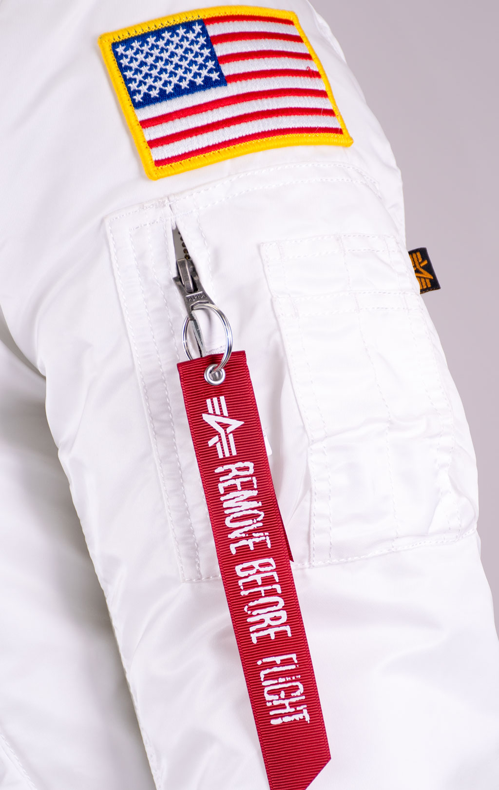Бомбер ALPHA INDUSTRIES MA-1 VF NASA white 