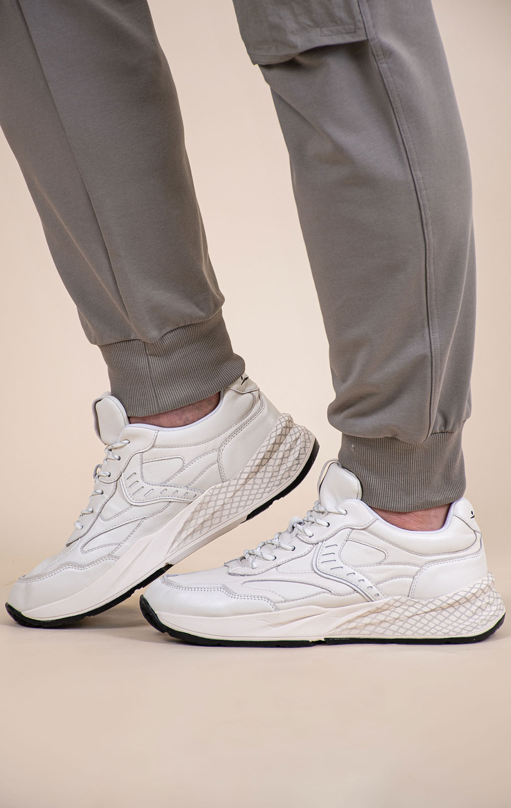 Кроссовки VOILE BLANCHE CLUB22 SS 26 calf white 2019075 