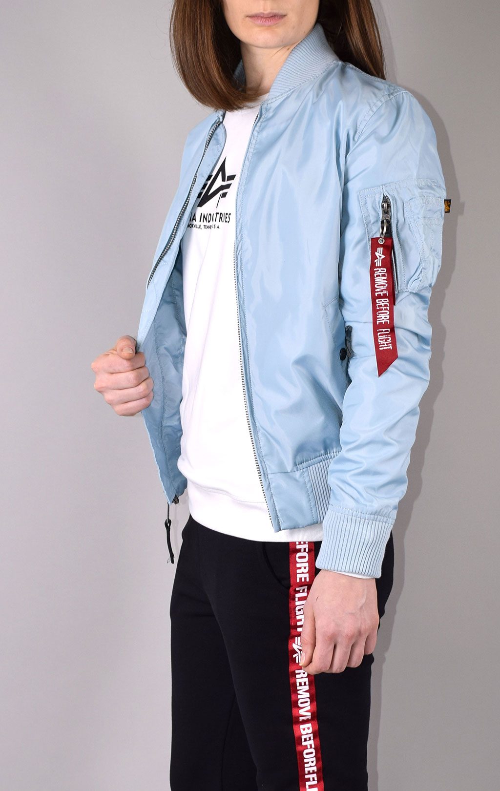 Женская ветровка-бомбер ALPHA INDUSTRIES TT MA-1 air blue 