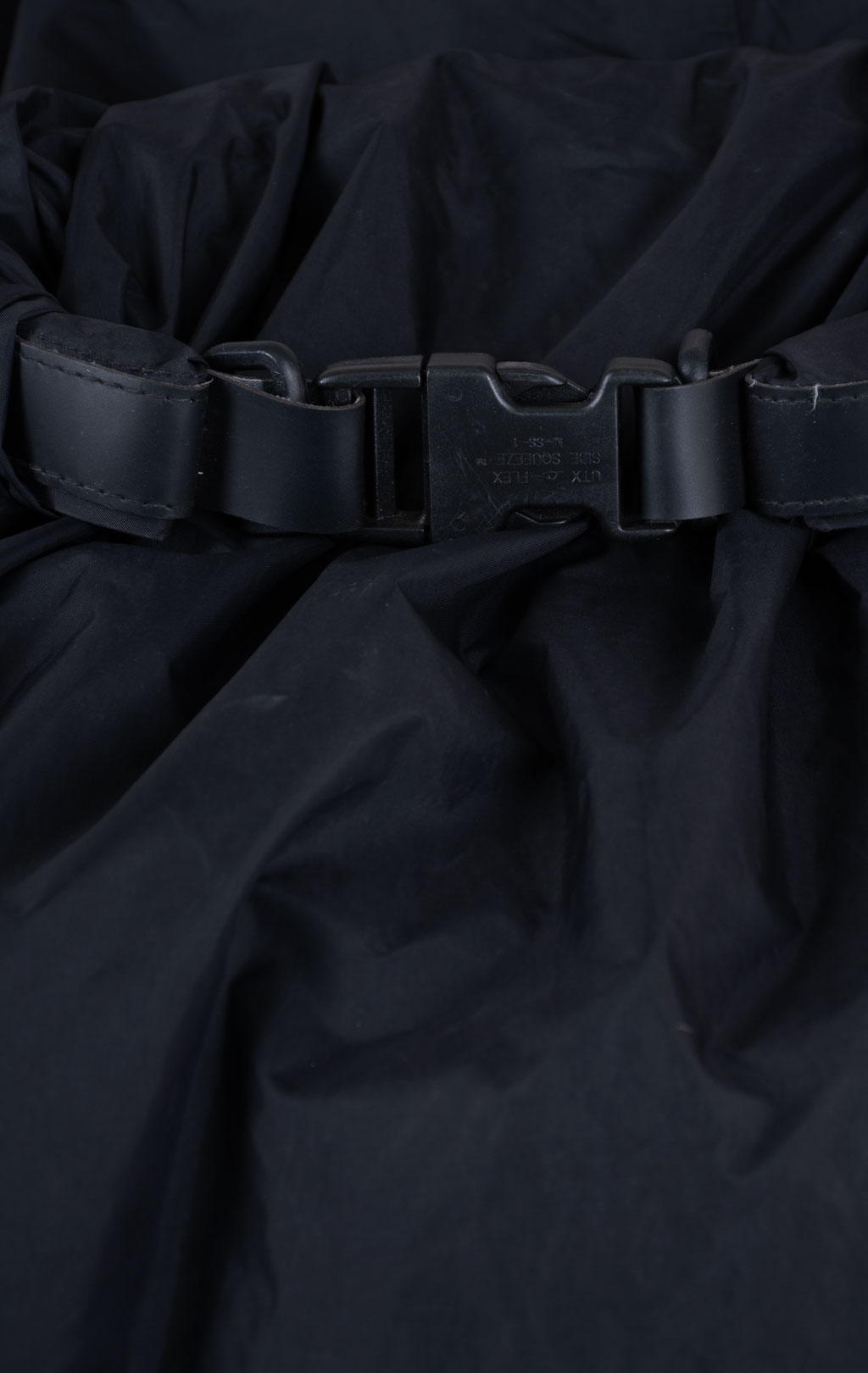 Мешок непромокаемый нейлон 300L black б/у Голландия