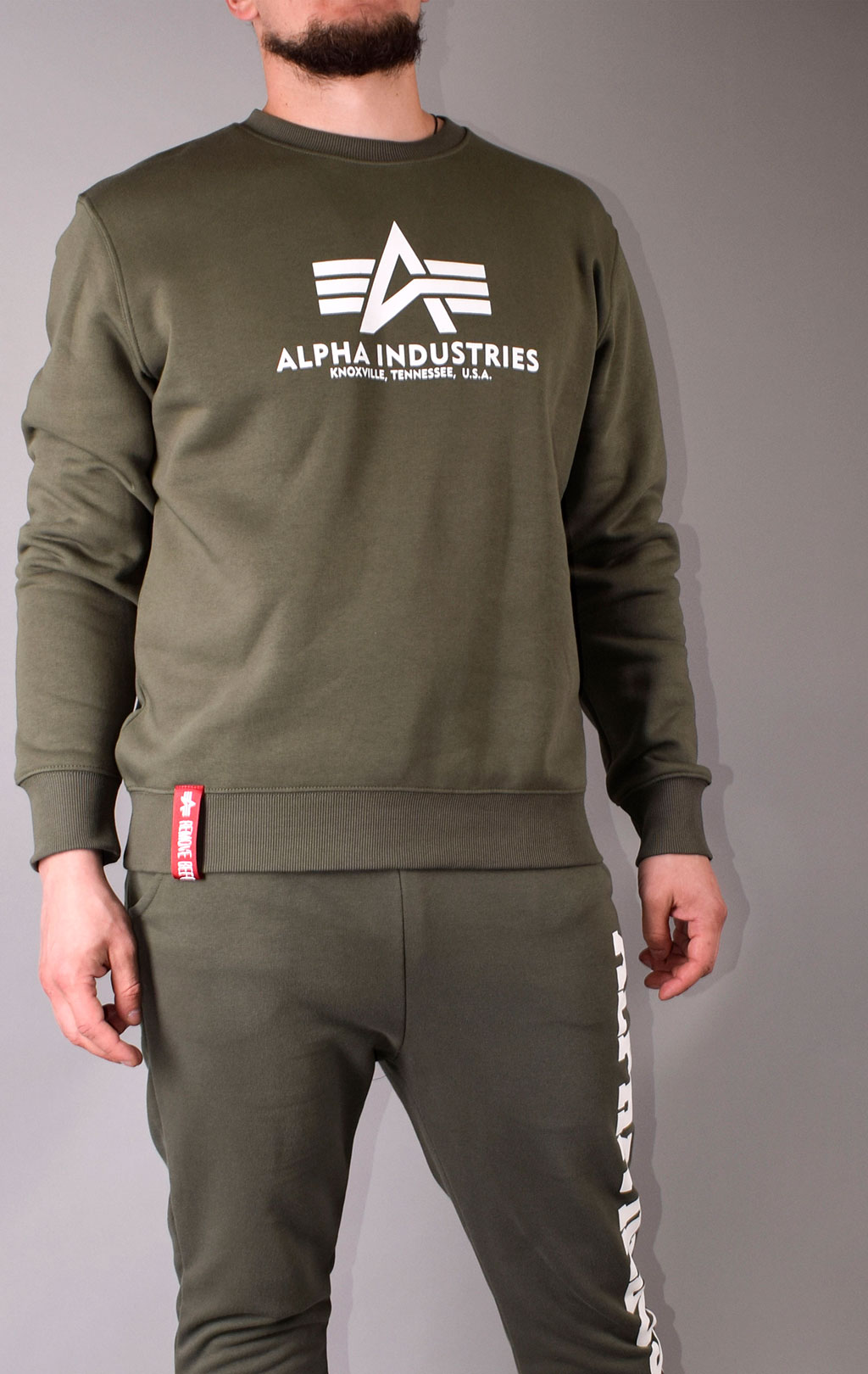 Свитшот ALPHA INDUSTRIES BASIC SWEATER dark olive 