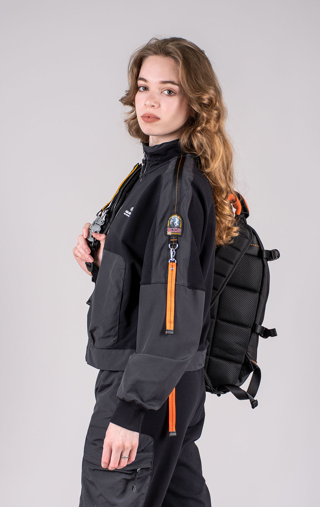 Женская толстовка PARAJUMPERS JADIE на молнии SS 25 m black 