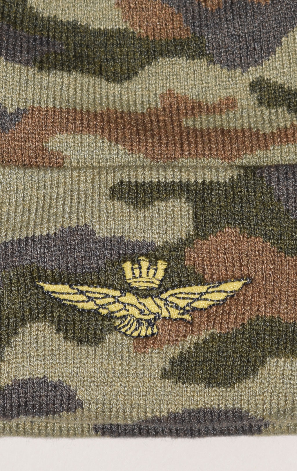Шапка вязаная AERONAUTICA MILITARE FW 22/23/CN camouflage pilot (CU 051) 