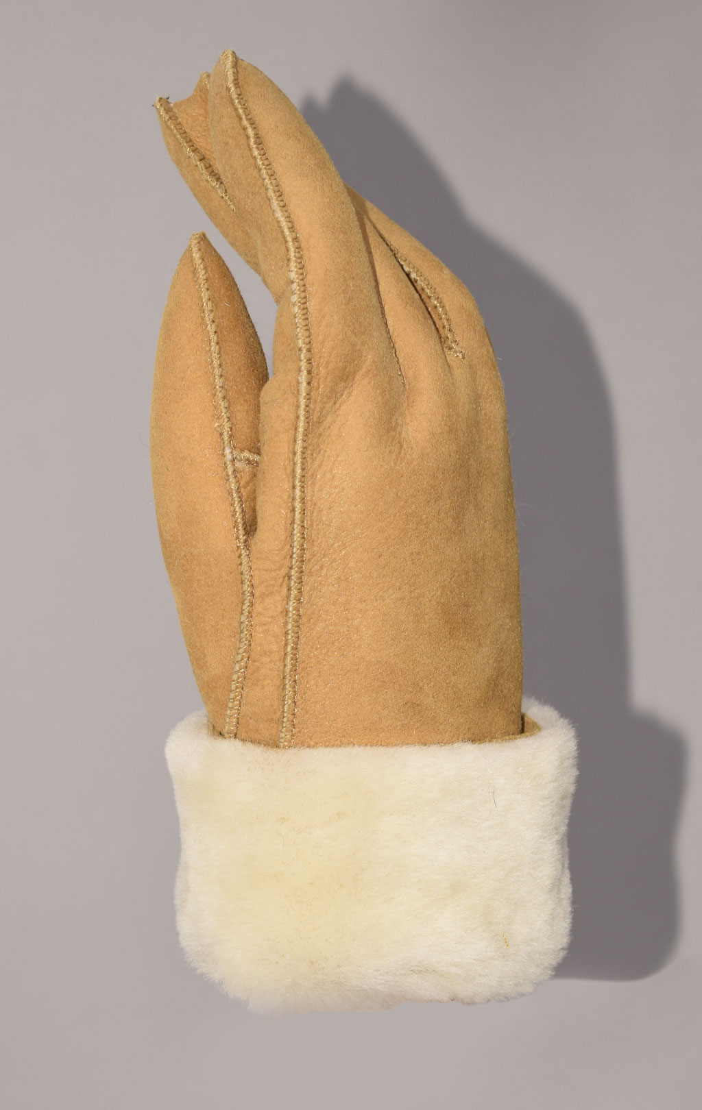 Женские перчатки PARAJUMPERS SHEARLING GLOVES овчина FW 23/24 camel 