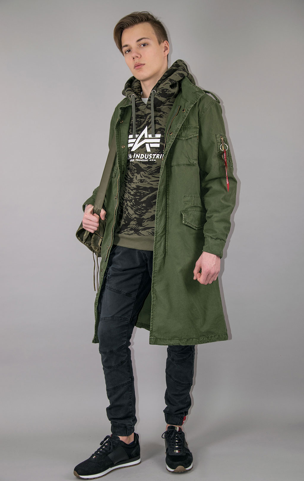 Ветровка ALPHA INDUSTRIES LW M-65 COAT dark olive 