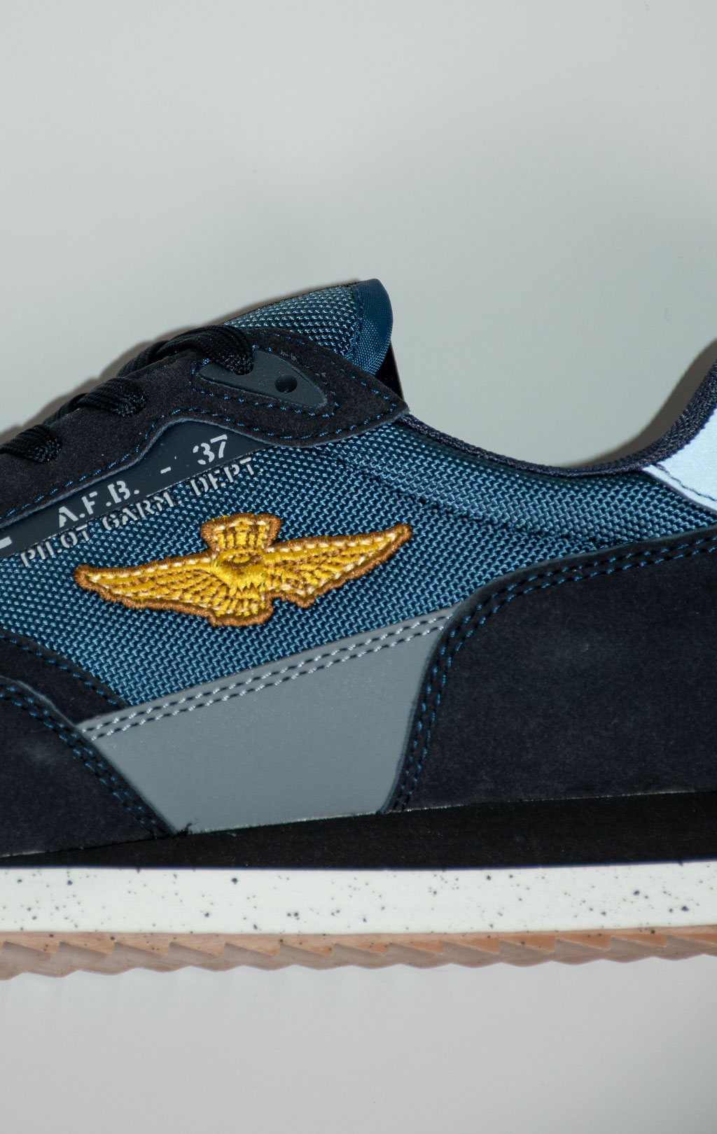 Кроссовки AERONAUTICA MILITARE (SC 0288) FW 25/26/CN blue navy 