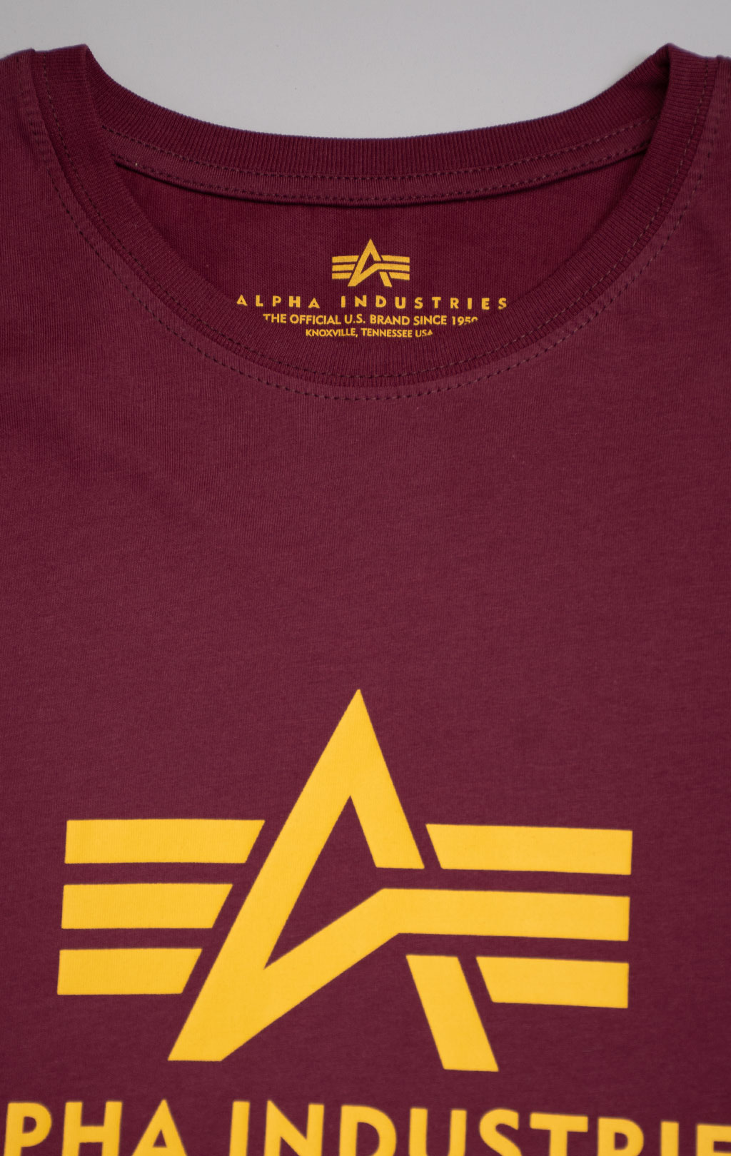Футболка ALPHA INDUSTRIES BASIC T burgundy 