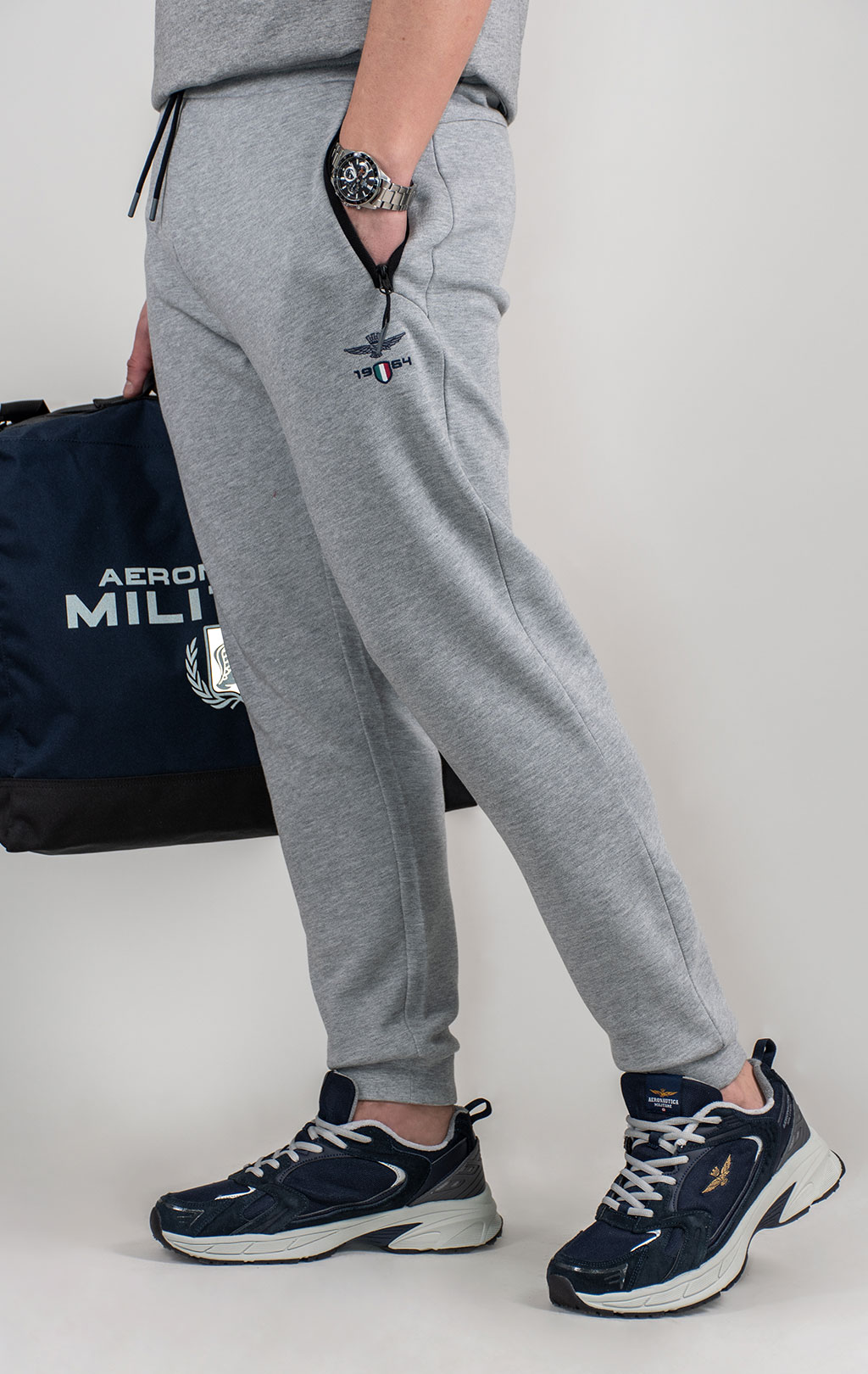 Брюки спортивные AERONAUTICA MILITARE SS 25/TR grigio melange (PF 965) 