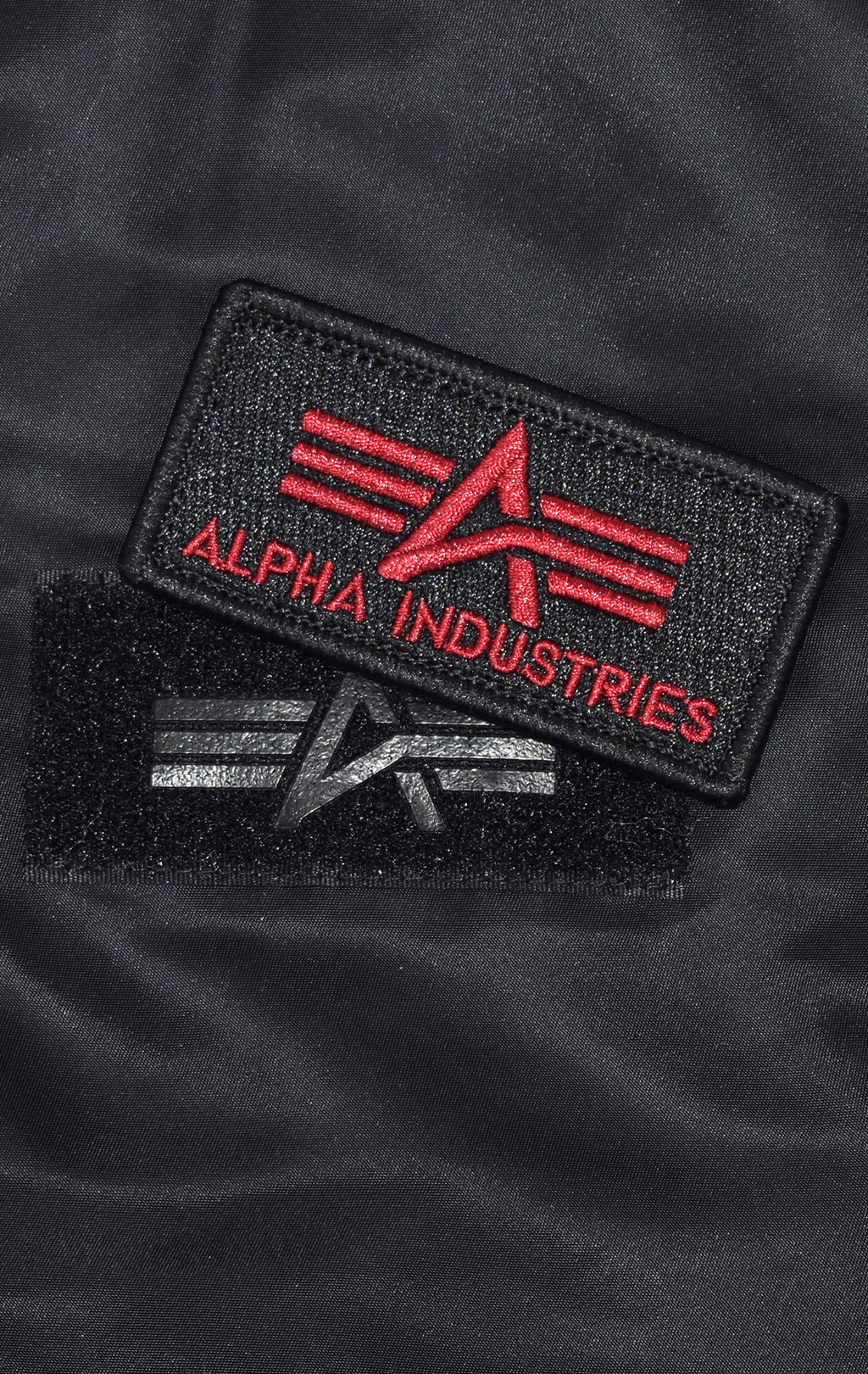 Куртка-бомбер лётная ALPHA INDUSTRIES D-Tec SE big size MA-1 black/red 