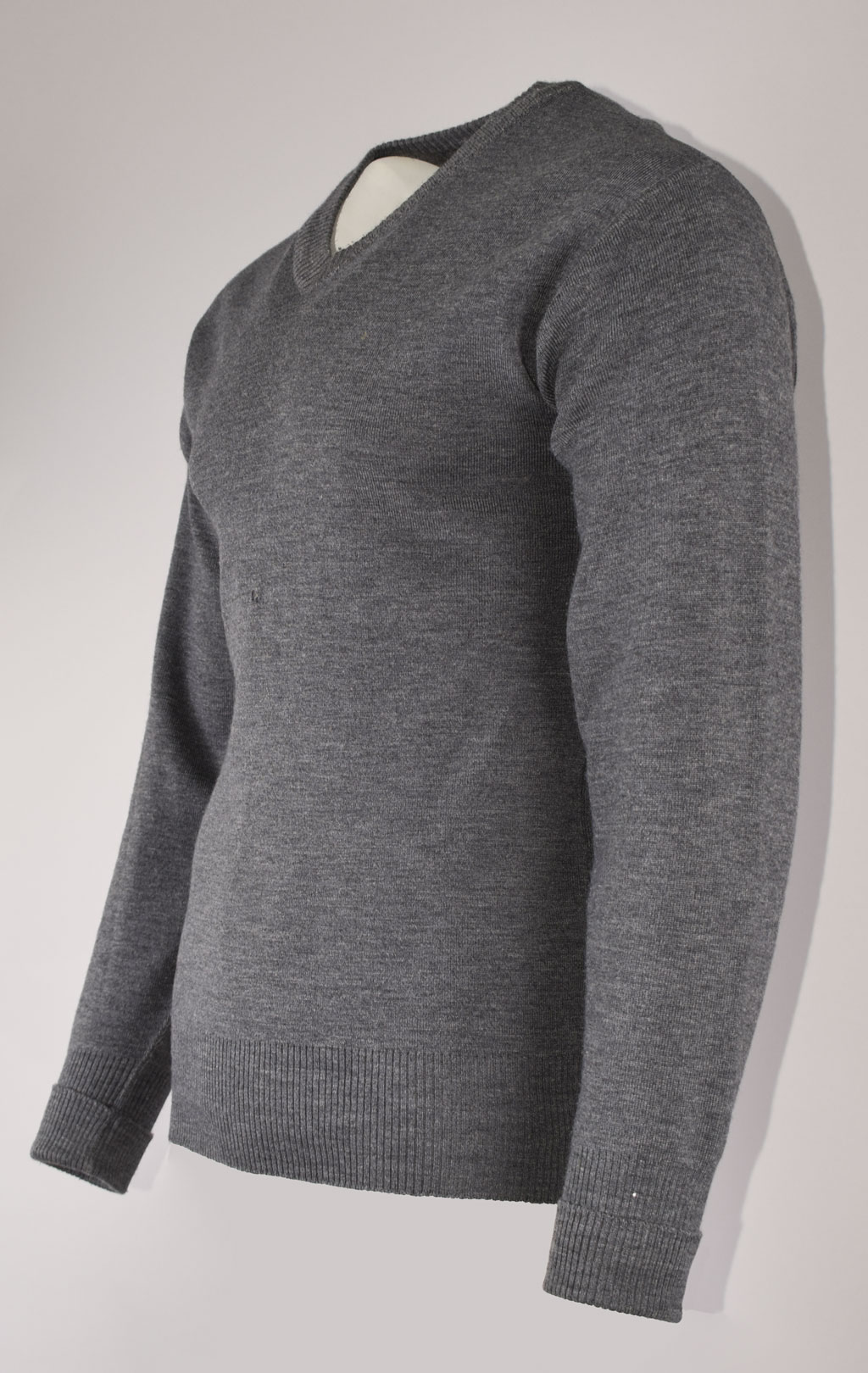 Свитер армейский V-neck grey б/у Германия