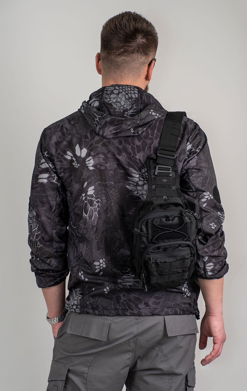 Ветровка SABADO/Hausheng-JUNGLEBASE SKIN COAT нейлон black python k-1426(UF-1149) 