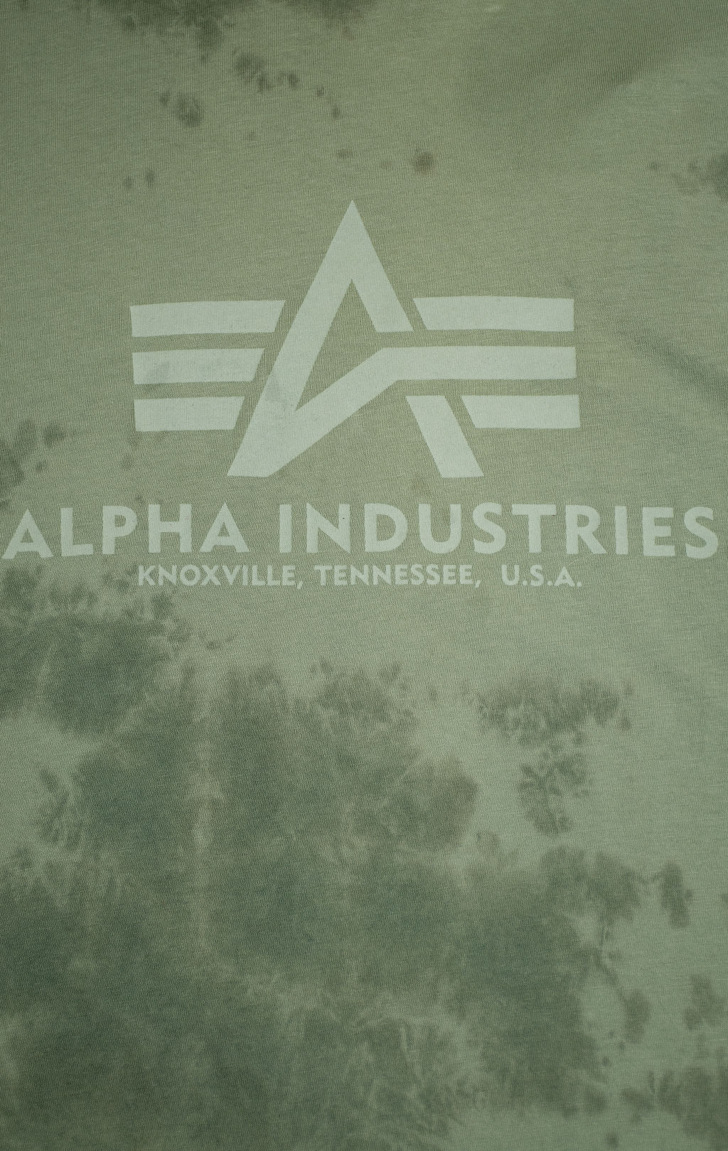Футболка ALPHA INDUSTRIES BASIC T BATIK dark olive 