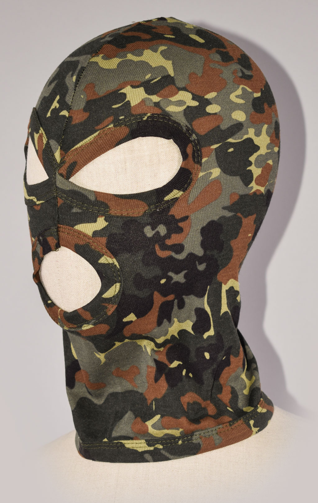 Маска-балаклава MFH хлопок 3-hole flecktarn 