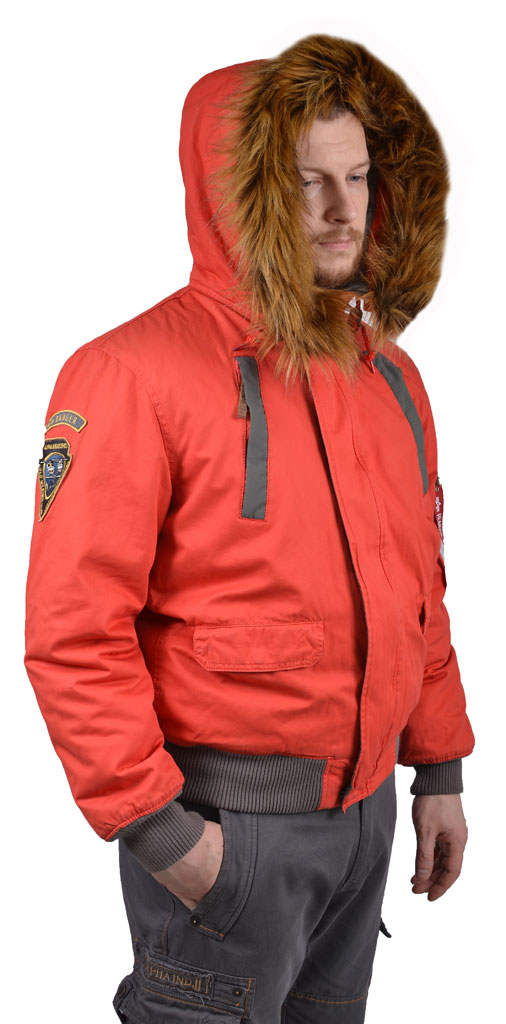 Куртка ALPHA INDUSTRIES MOUNTAIN JACKET red 