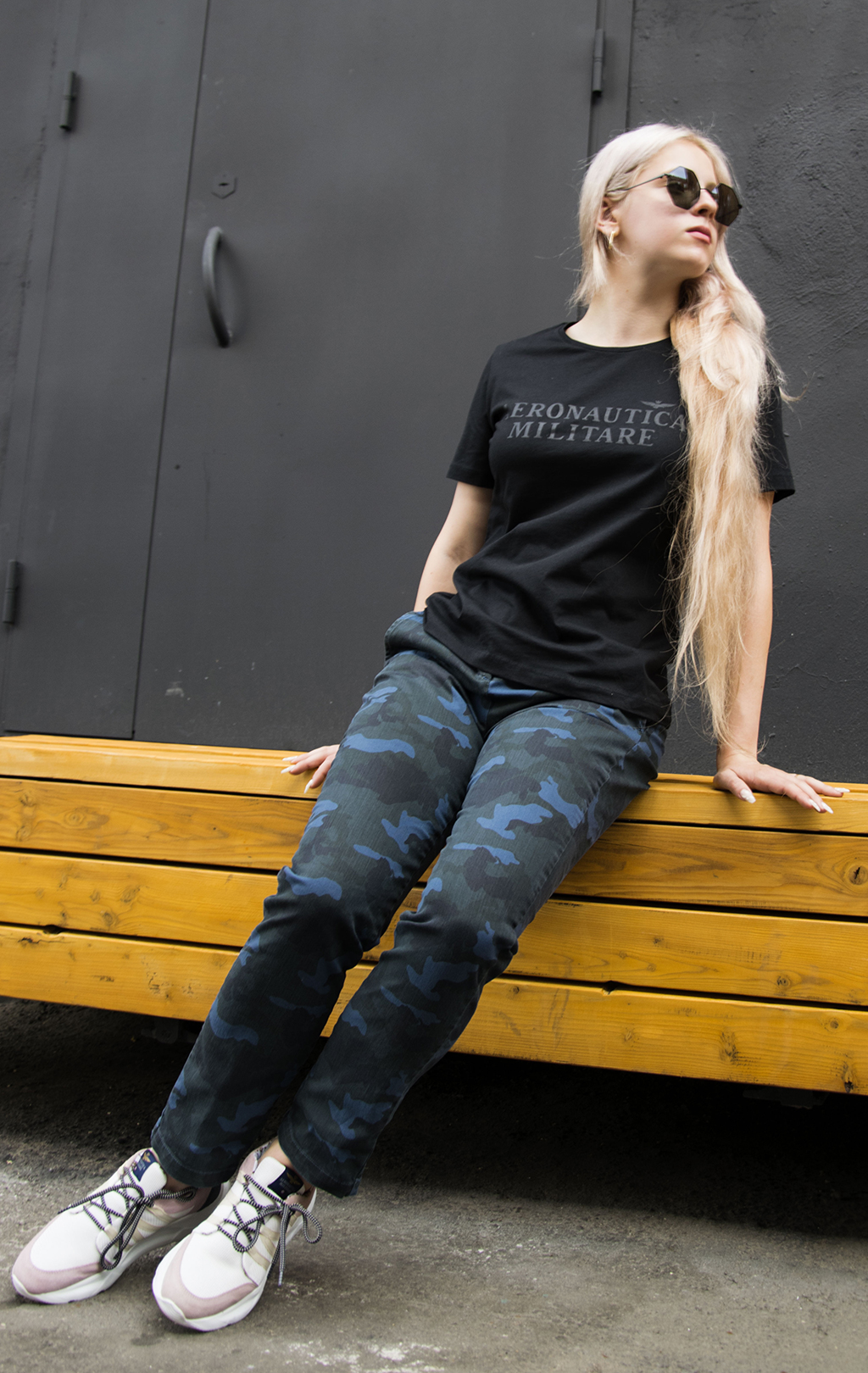 Женская футболка AERONAUTICA MILITARE FW 21/22/TR nero (TS 1914) 