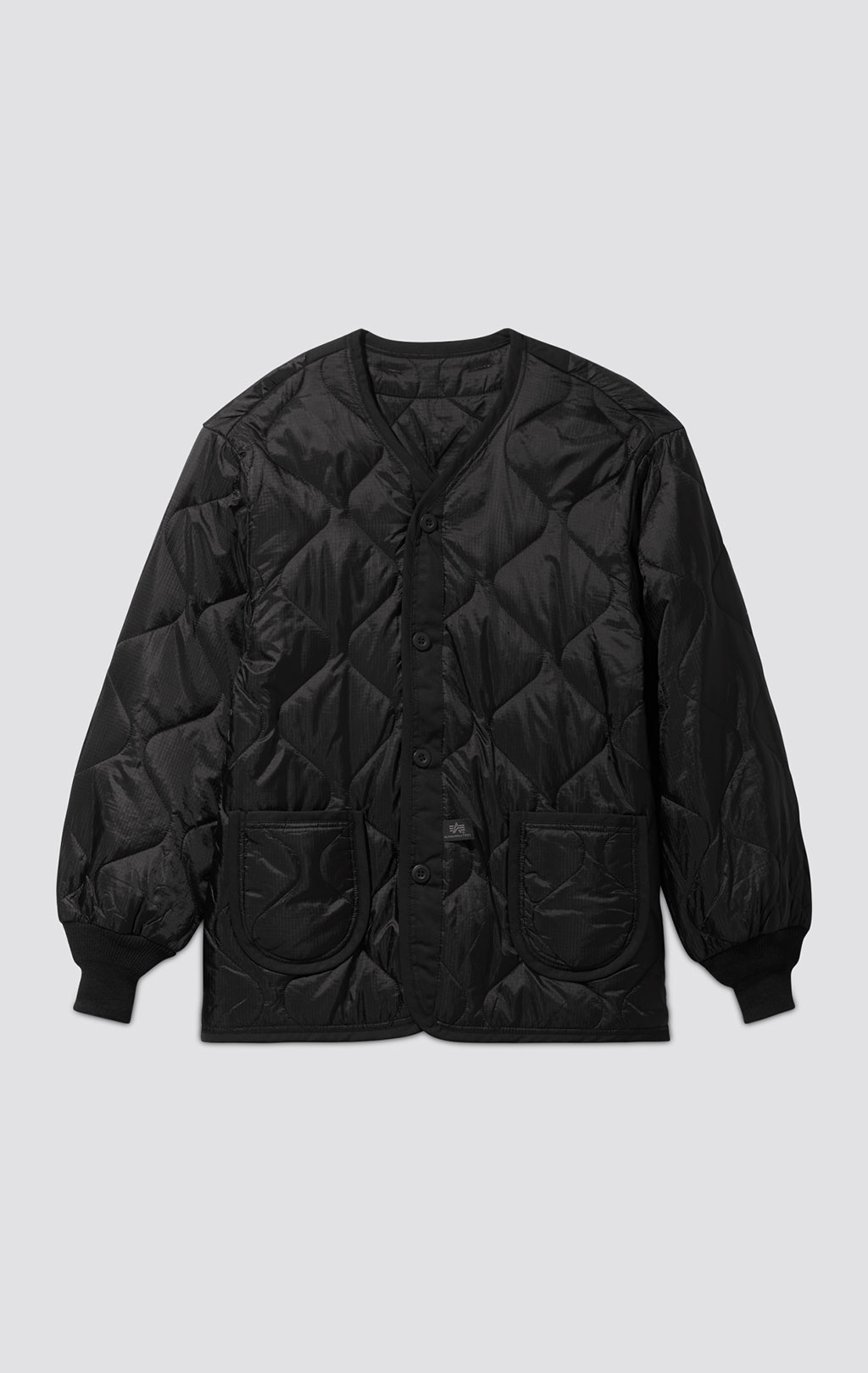 Куртка-подстёжка ALPHA INDUSTRIES с карманами и манжетами CLASSIC M-65 FW 21/22 m black 