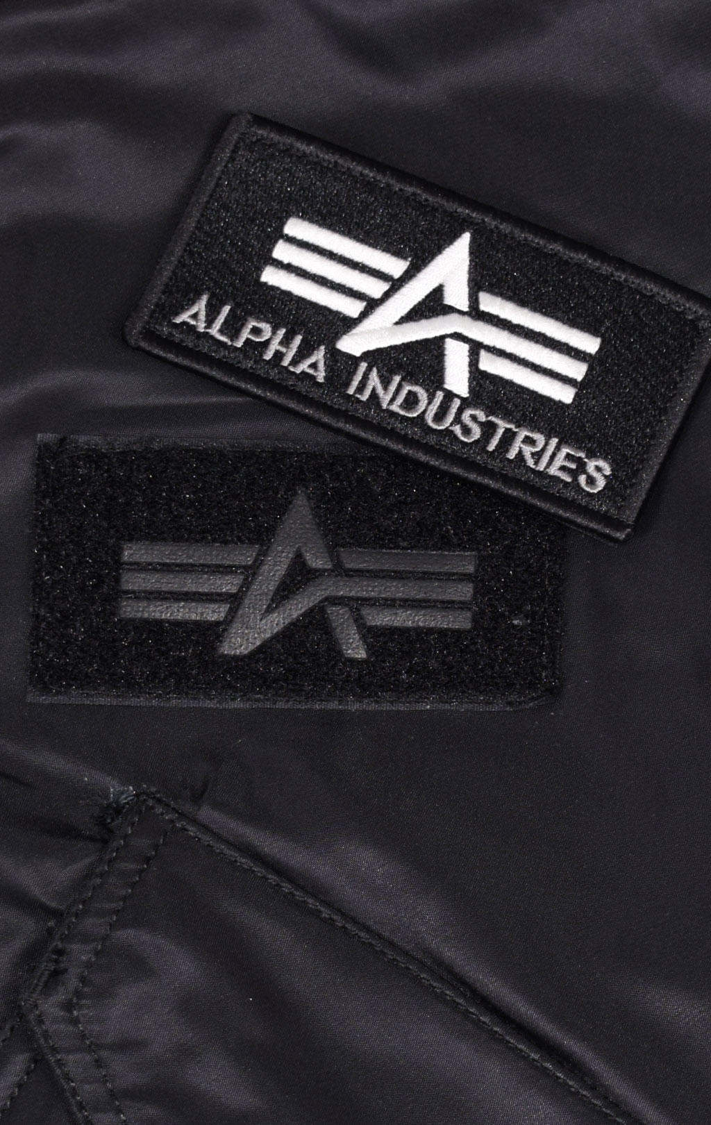 Куртка-бомбер лётная ALPHA INDUSTRIES HOODED CUSTOM 45P black/reflective 