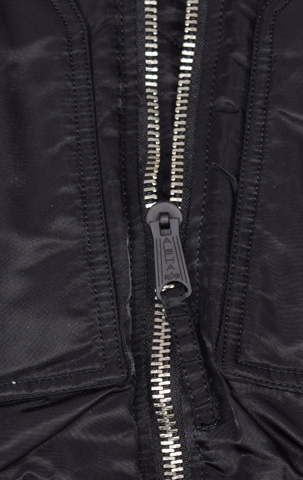 Куртка-бомбер лётная ALPHA INDUSTRIES HOODED CUSTOM 45P black/reflective 