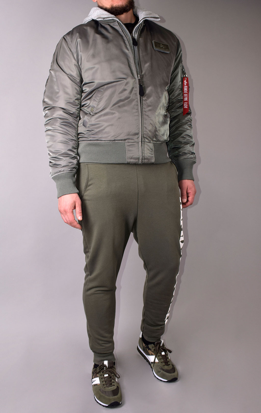 Куртка-бомбер лётная ALPHA INDUSTRIES D-Tec MA-1 vintage green 