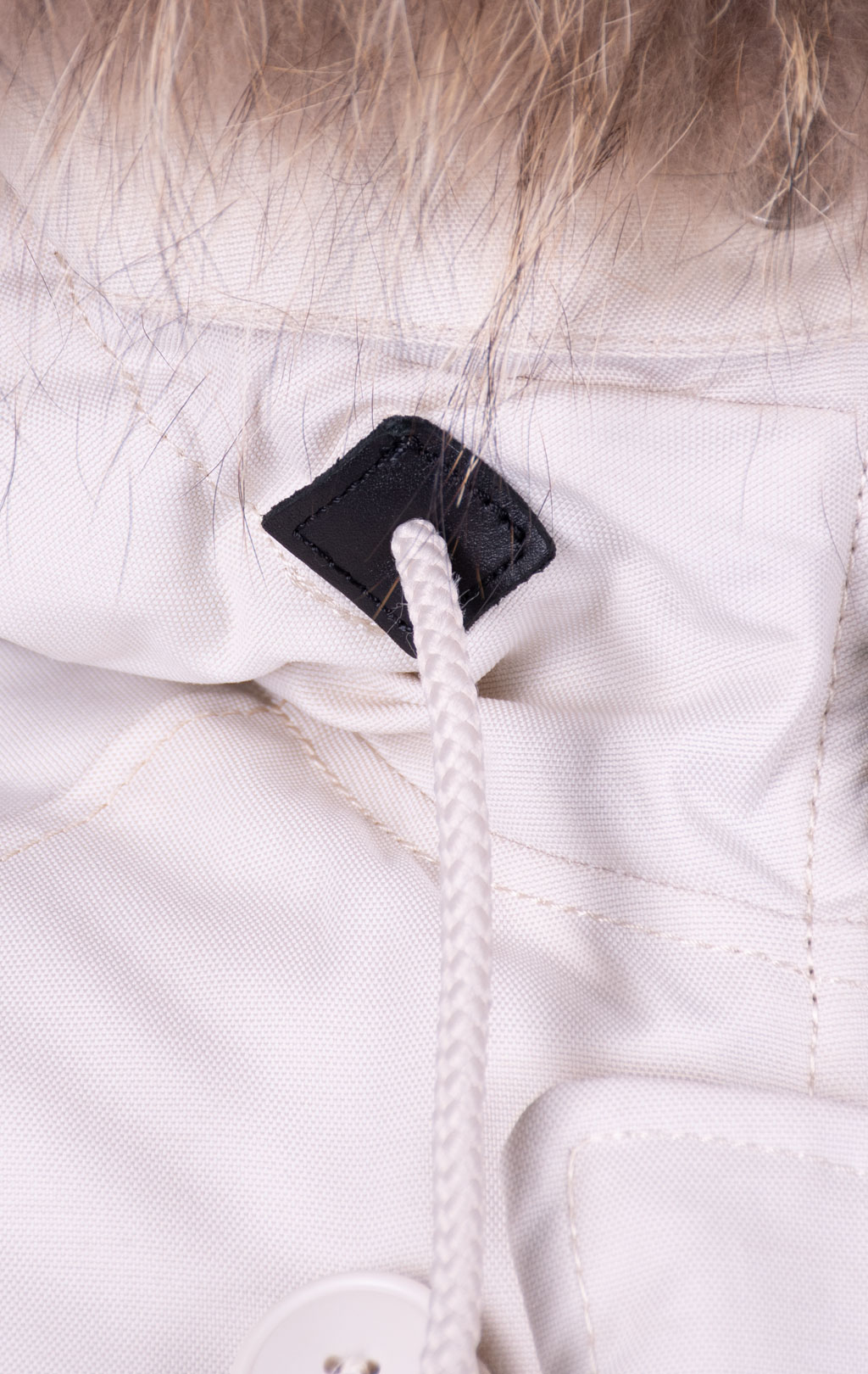 Женская аляска ALPHA INDUSTRIES EXPLORER натур. мех white off 