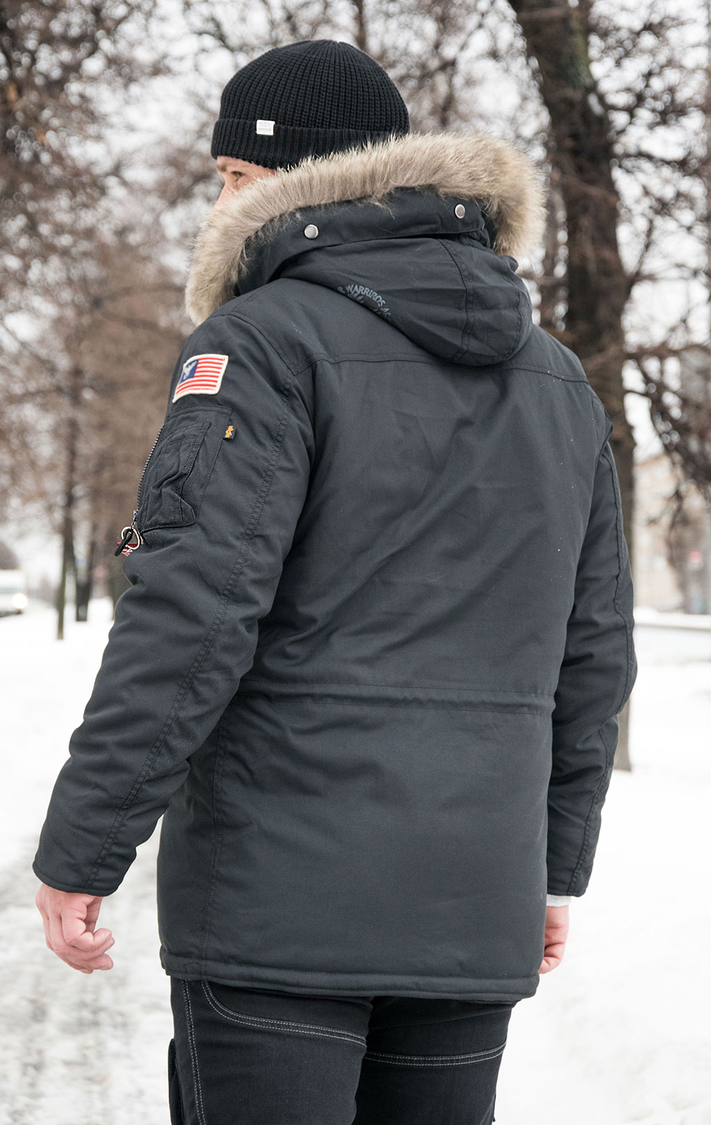 Аляска ALPHA INDUSTRIES POLAR натур. мех black 