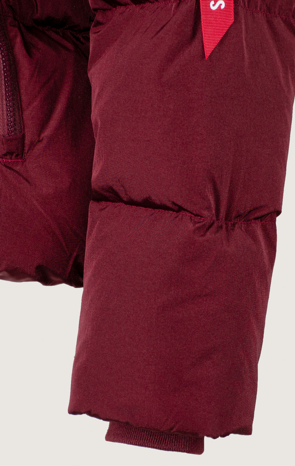 Женская куртка ALPHA INDUSTRIES SIERRA SHORT PUFFER FW 25/26 cedar red 