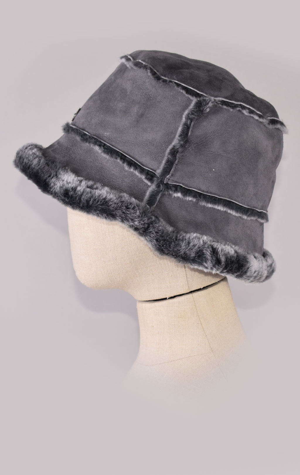 Женская панама PARAJUMPERS SHEARLING BUCKET HAT овчина FW 21/22 grey 