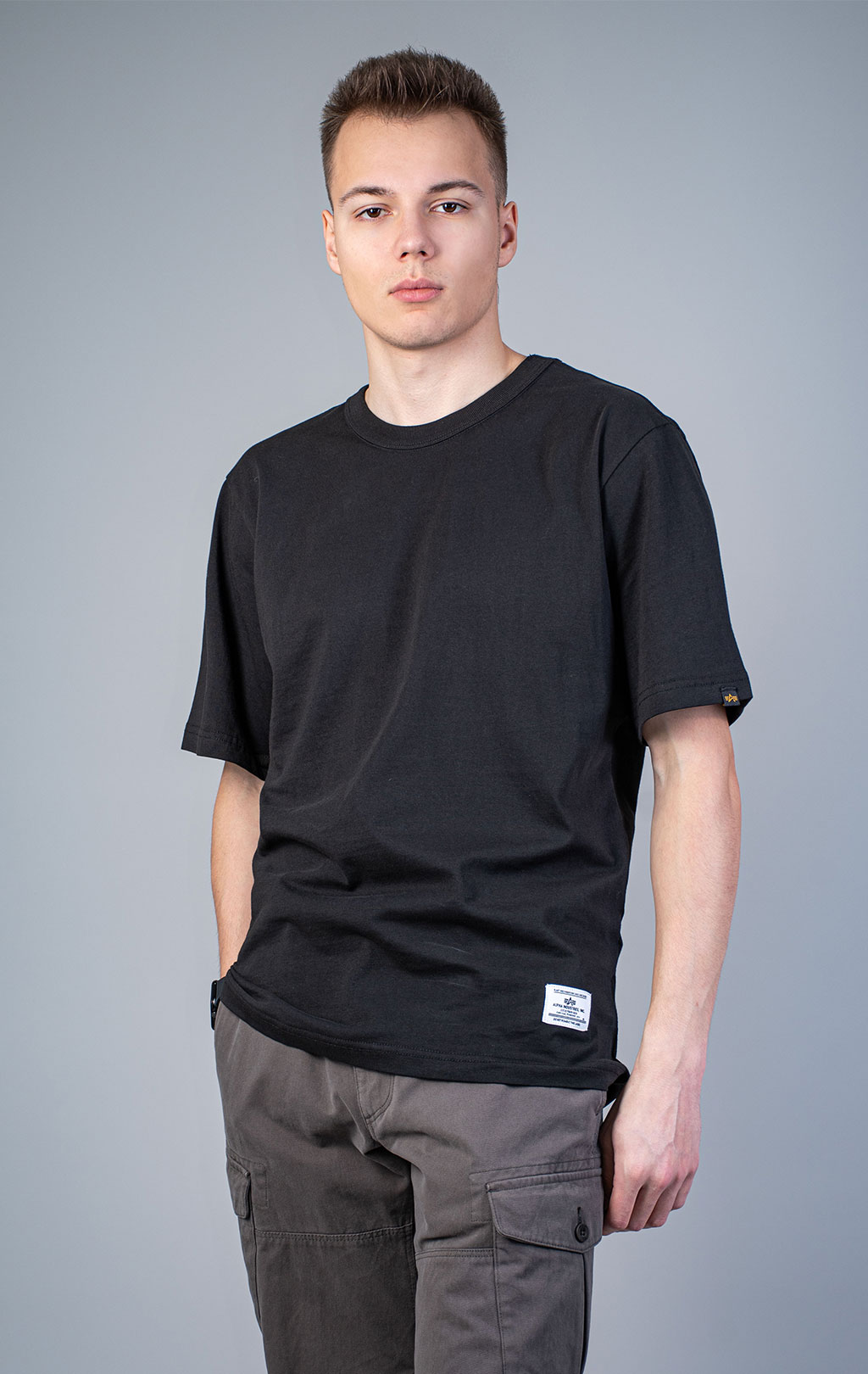 Футболка ALPHA INDUSTRIES ESSENTIAL GEN II TEE плотная FW 25/26 black 