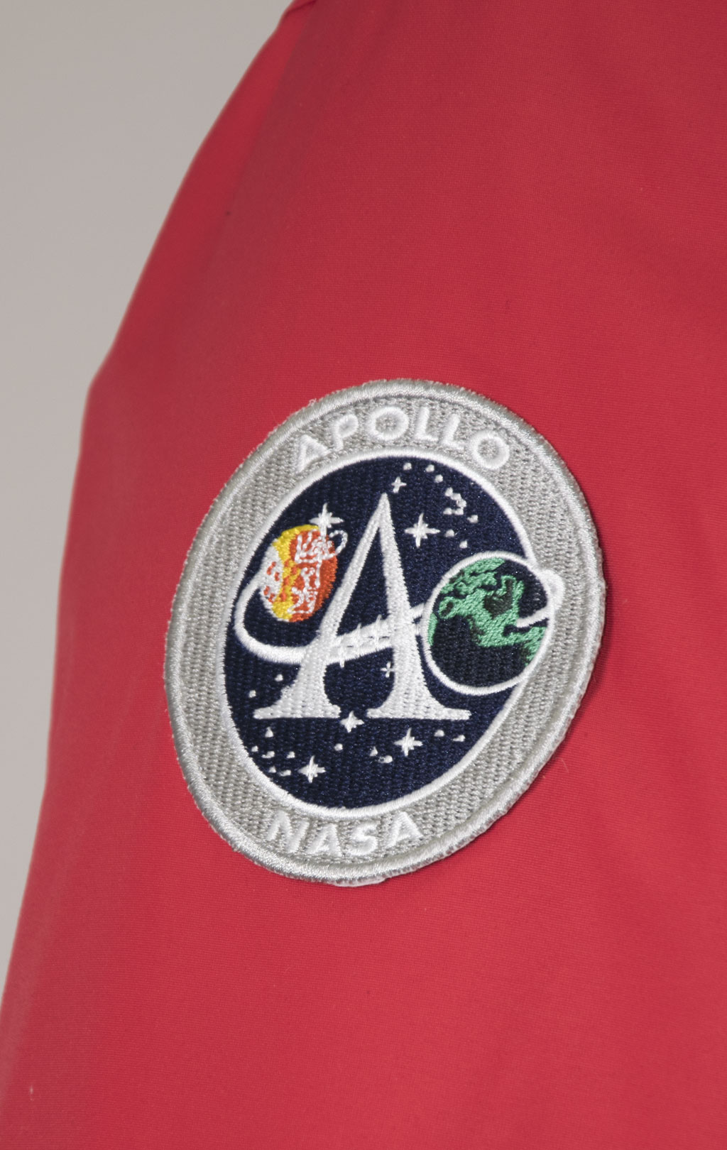 Анорак ALPHA INDUSTRIES NASA Anorak speed red 
